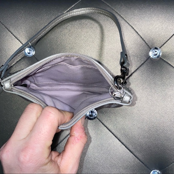 Coach Wristlet - Picture 8 of 9